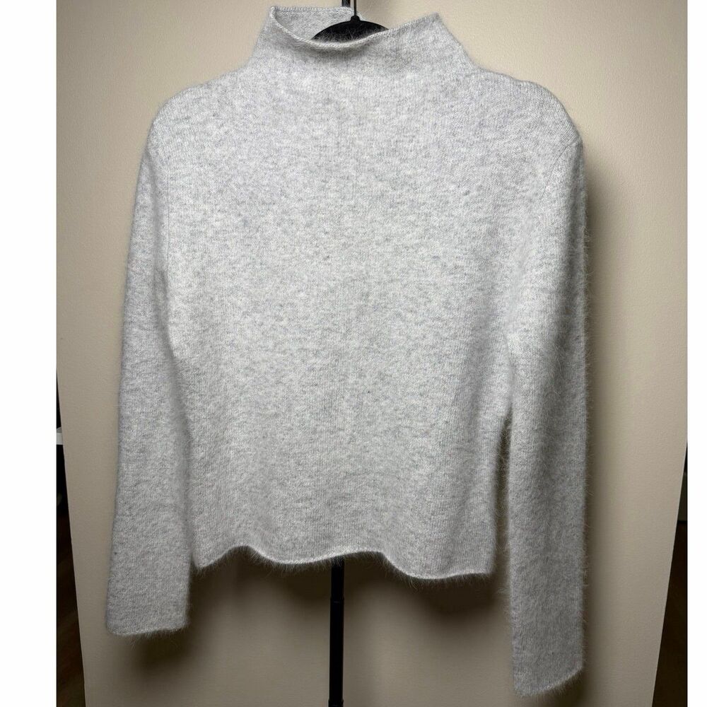 Vintage Mockneck Super Soft Twiggy Light Gray Sweater